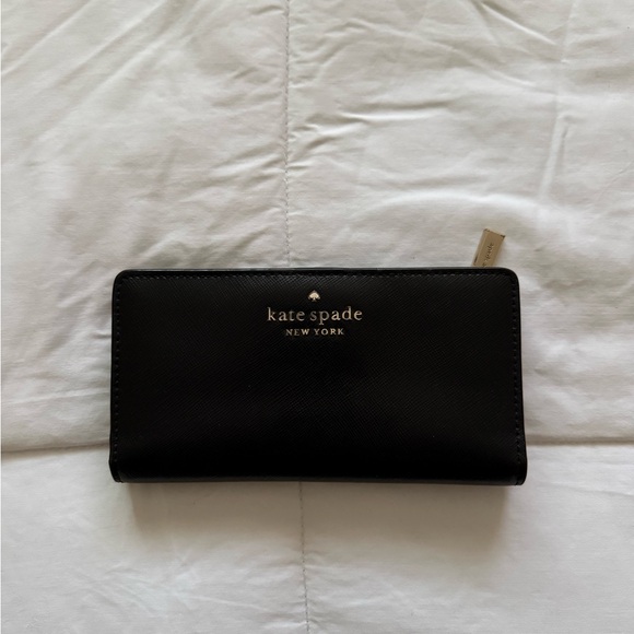 kate spade Handbags - Kate Spade Wallet